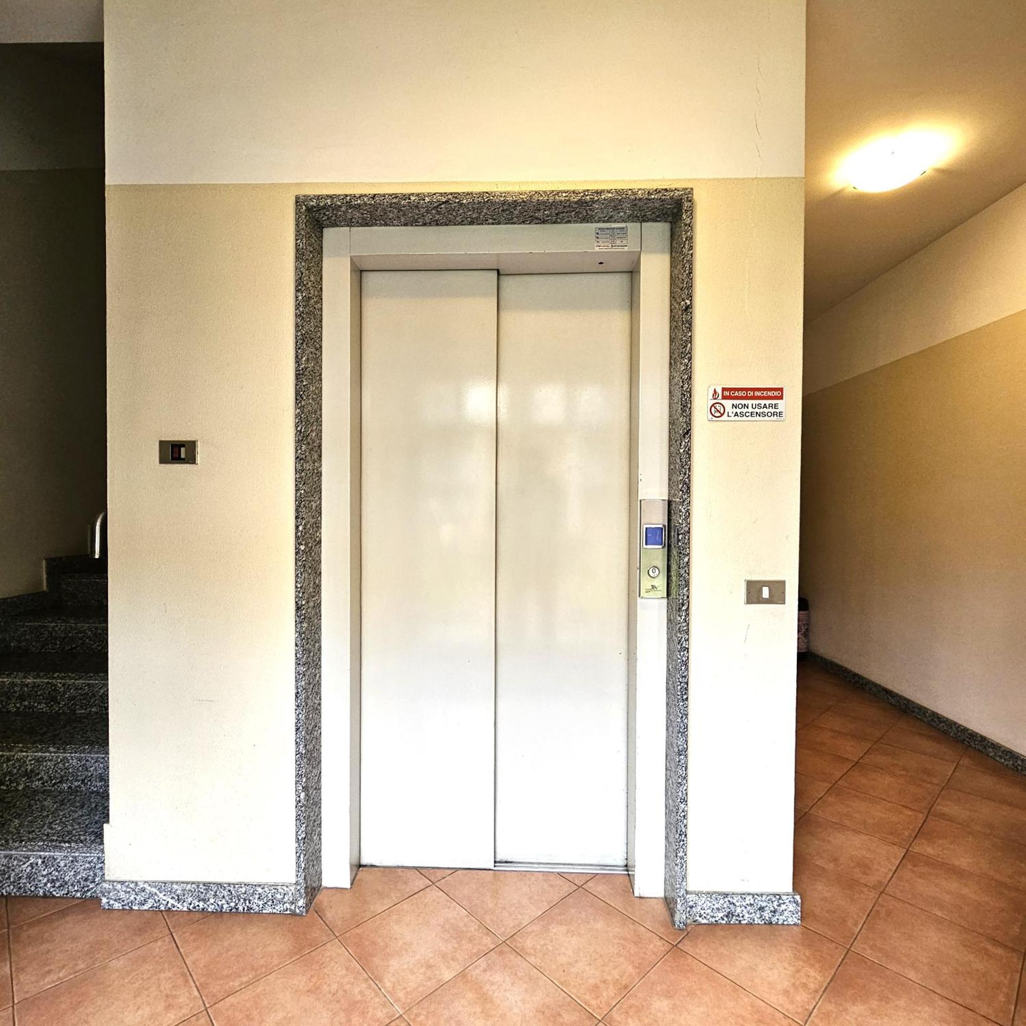 Appartamento Moderno Gallarate Exterior foto