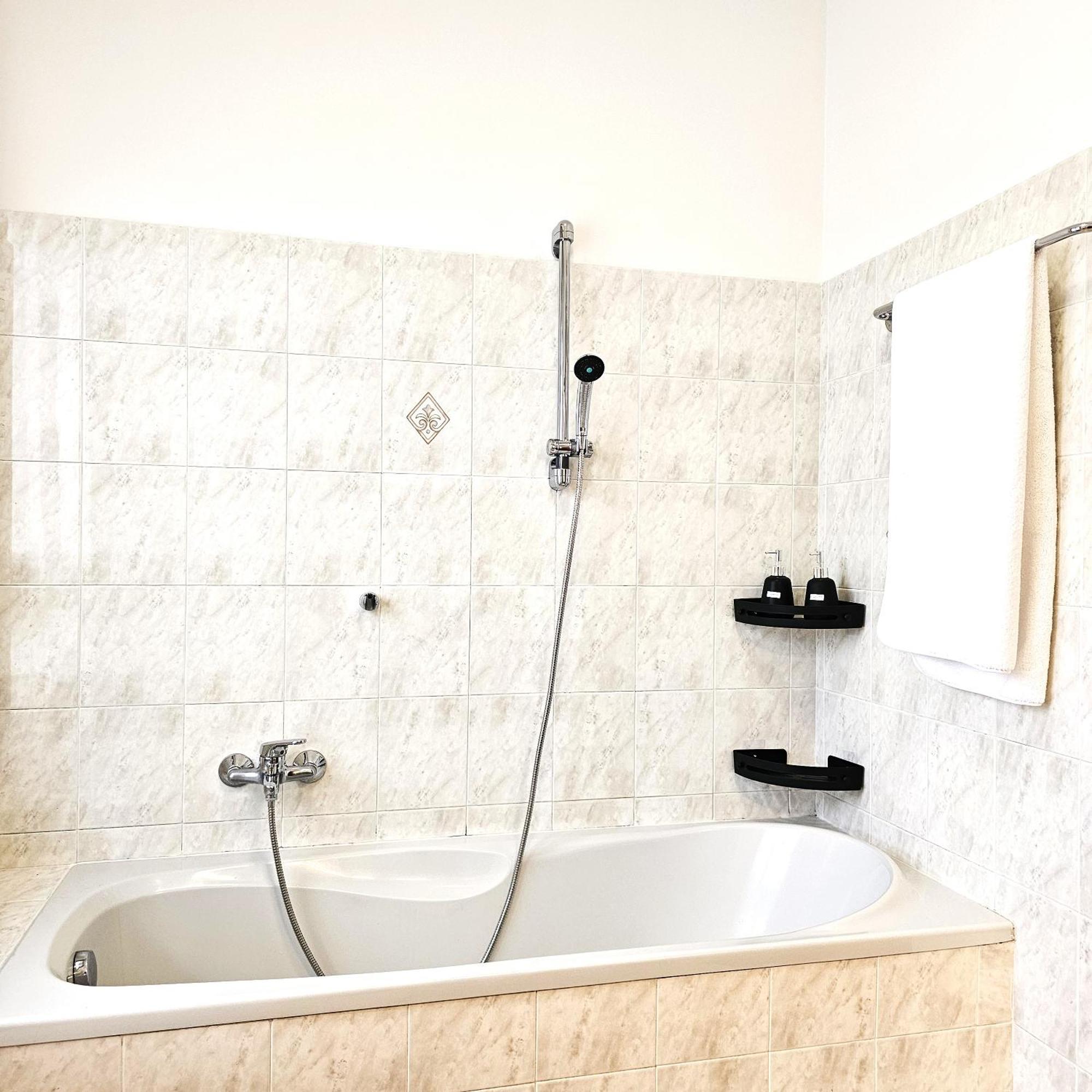 Appartamento Moderno Gallarate Exterior foto